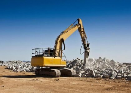 hydraulic breaker
